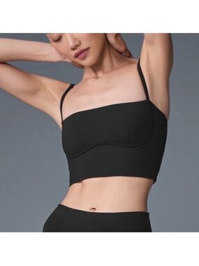 ALO YOGA airbrushed streamlined bra tank in black